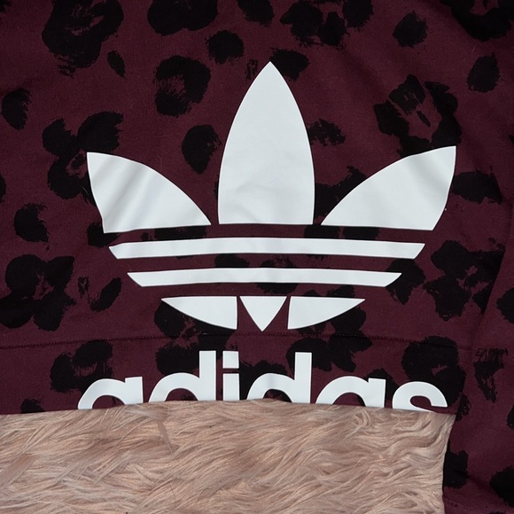 ADIDAS Cropped Sweatshirt - Picture 2 of 4